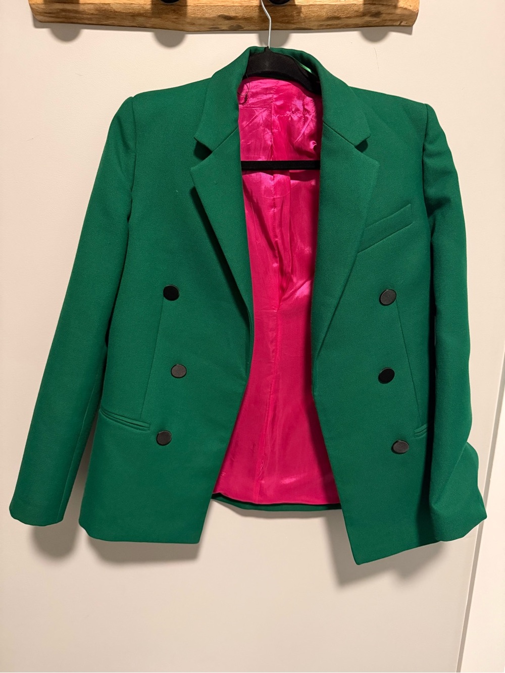 Zara Emerald Green Double-Breasted Blazer with Fuchsia Lining